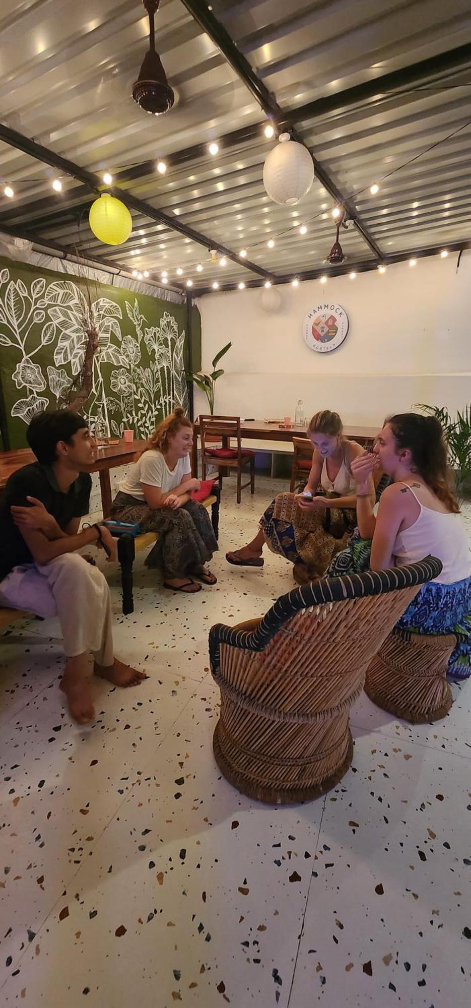 Hammock Hostels - Bandra Bombay Eksteriør billede